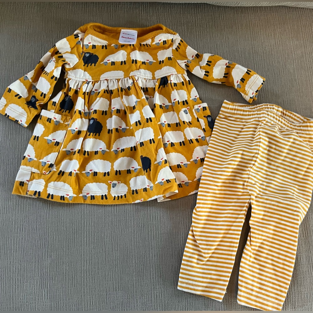Hanna Andersson baby dress and leggings set